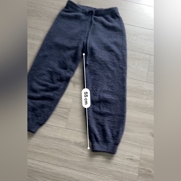 Uniqlo Women’s Soft Fluffy Jogger Pants - Navy (Size S/P) - Picture 6 of 7
